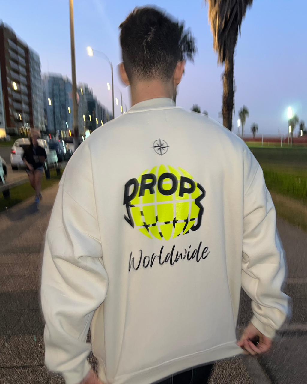Buzo Worldwide