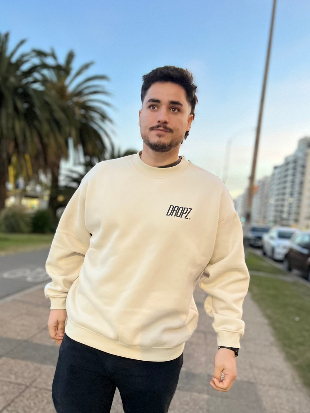 Buzo Worldwide