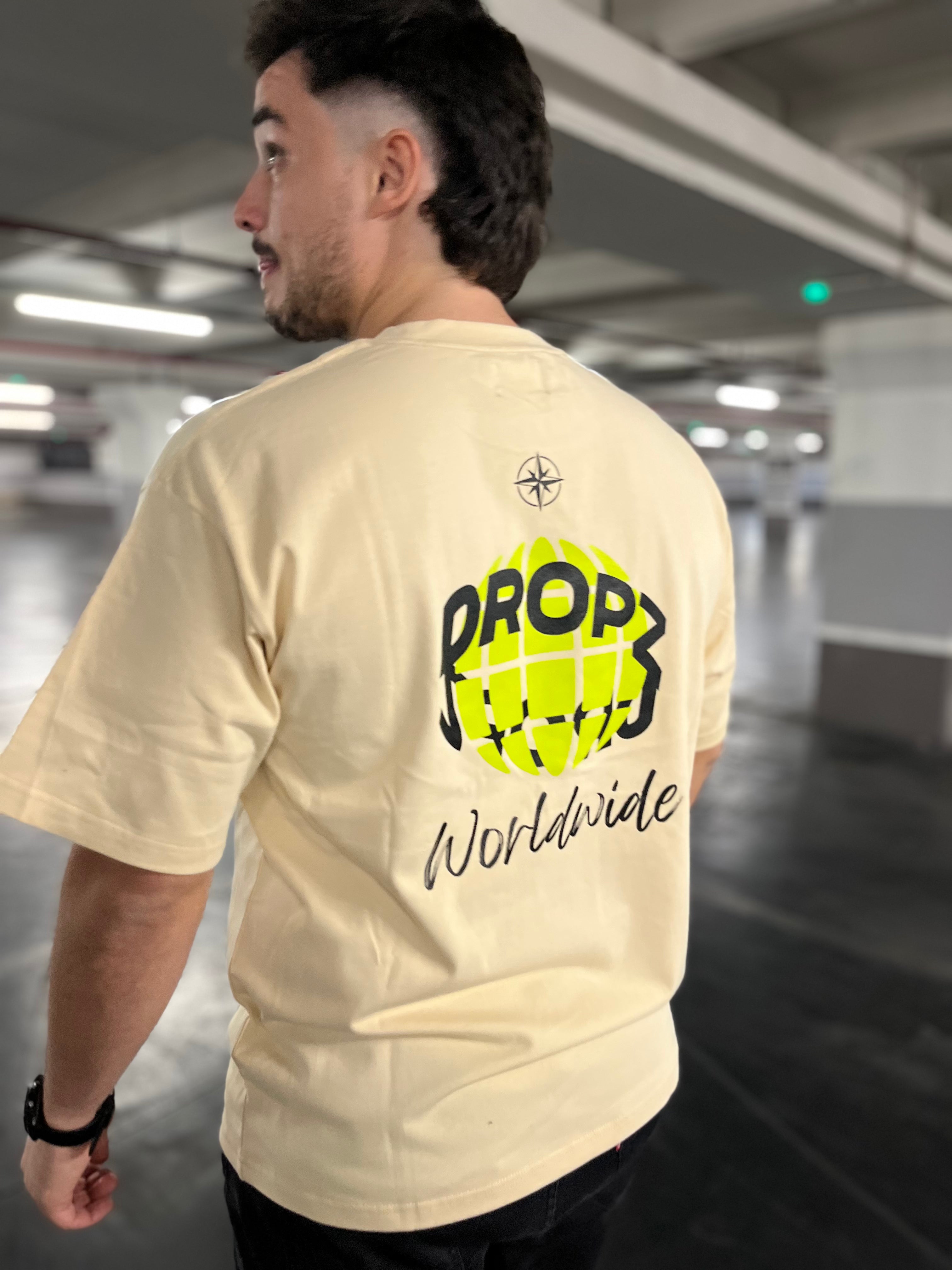 Remera Worldwide