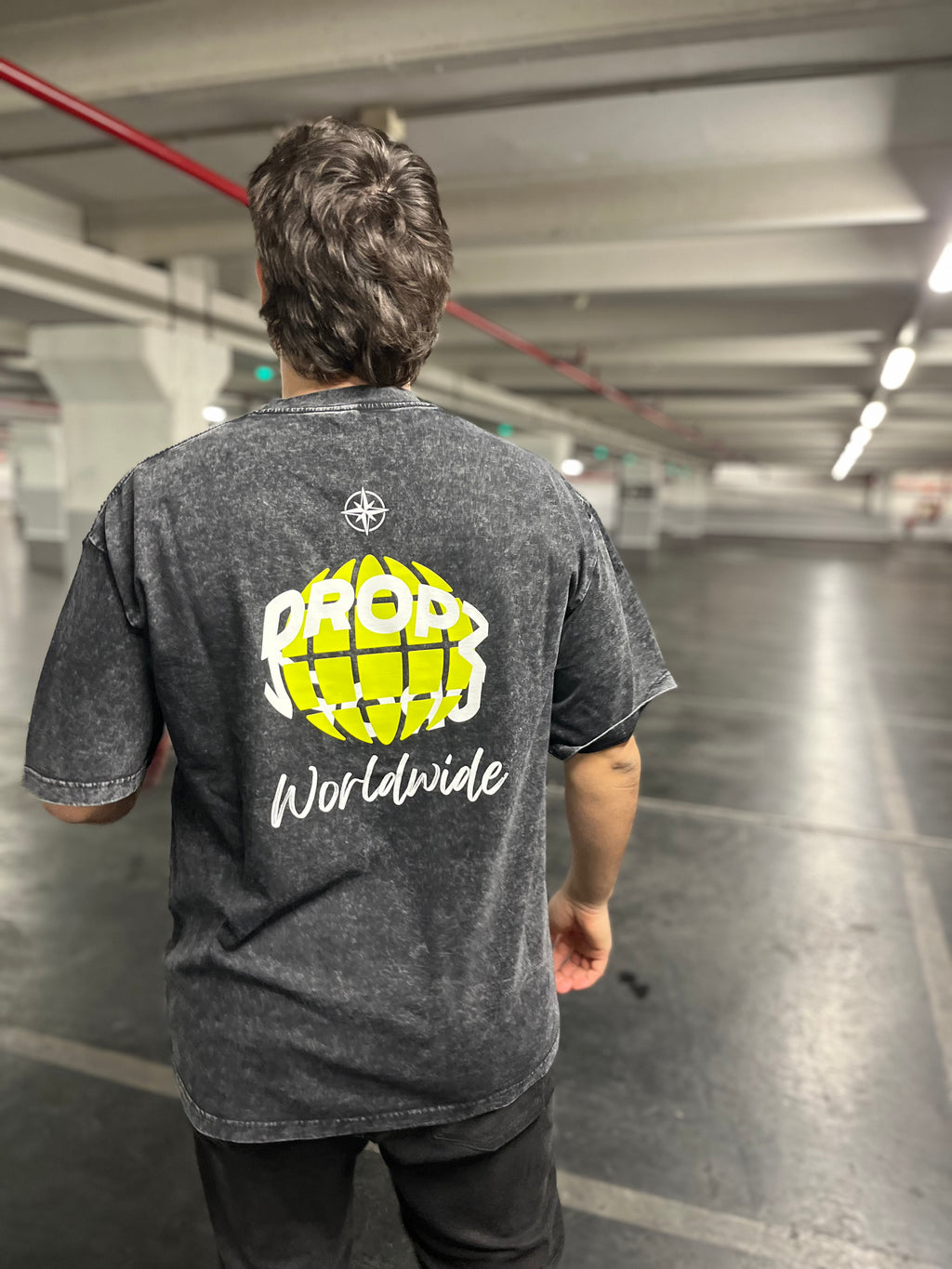 Remera Worldwide Washed