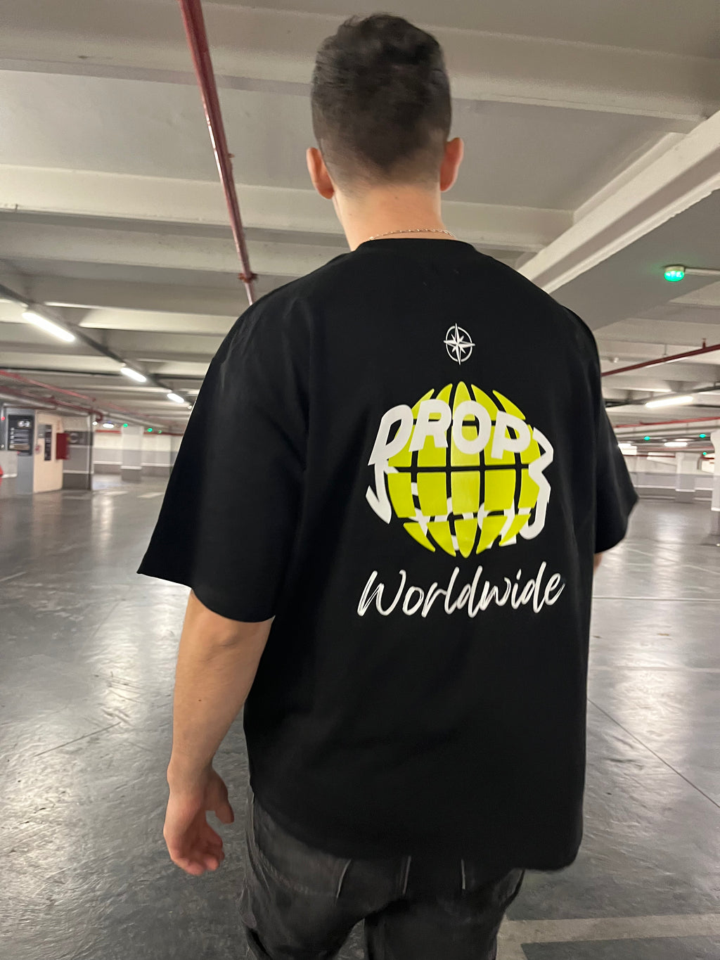 Remera Worldwide