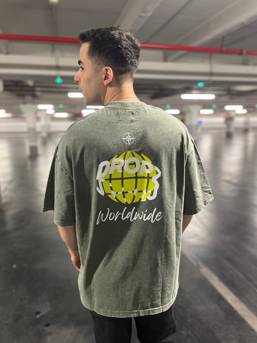 Remera Worldwide Washed